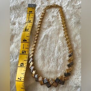 🟢3/$20 - vintage gold and silver colored necklace
